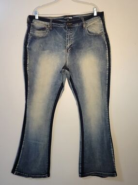 Fashion Nova (Women's 18) Two-Tone Faded Boot Cut Blue Jeans with Side Stripe